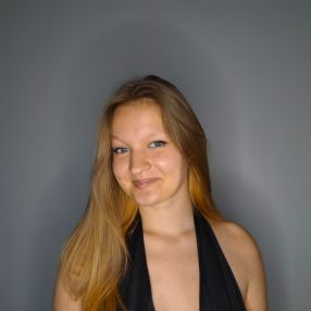 Gabriela, Opieka nad dziećmi, Częstochowa