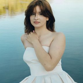 Yelizaveta, Opieka nad dziećmi, Nowa Sól