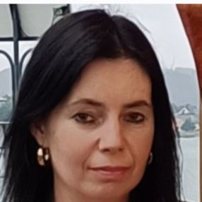 Karolina, Opieka nad dziećmi, Reda
