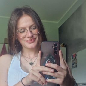 Julia, Opieka nad dziećmi, Ostrowiec Świętokrzyski