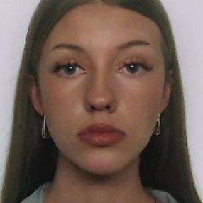 Gabriela, Opieka nad dziećmi, Łańcut