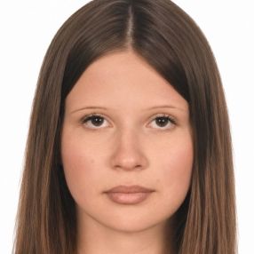 Julia, Opieka nad dziećmi, Ząbki
