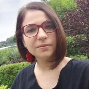 Agata, Opieka nad dziećmi, Łódź