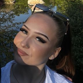 Wiktoria, Babysitter in Legnica