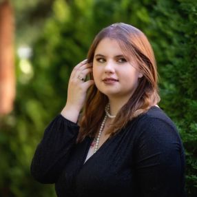 Izabela, Opieka nad dziećmi, Łańcut