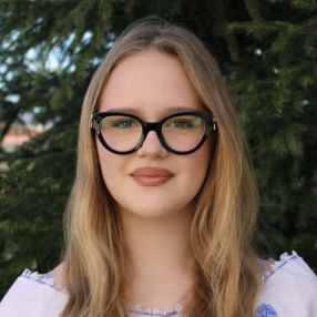 Milena, Opieka nad dziećmi, Legnica