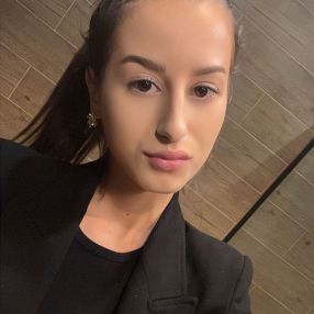 Wiktoria, Babysitter in Radom