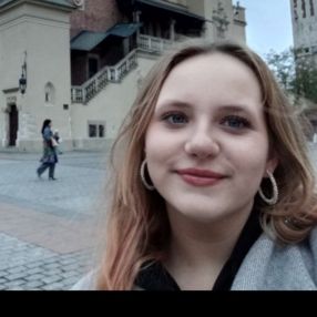 Ania, Opieka nad dziećmi, Luboń