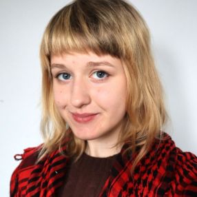 Maja, Opieka nad dziećmi, Oleśnica