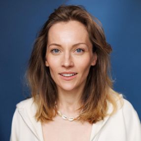 Anna, Rodzina, Warszawa
