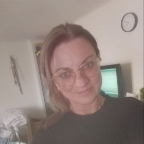 Dominika, Opieka nad dziećmi, Sosnowiec