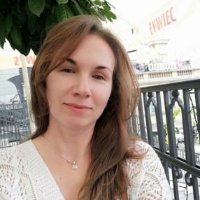 Anna, Opieka nad dziećmi, Częstochowa
