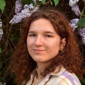 Yuliya, Opieka nad dziećmi, Poznań