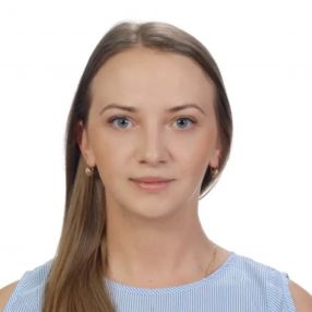 Monika, Opieka nad dziećmi, Łódź