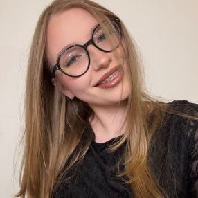 Nina, Opieka nad dziećmi, Warszawa