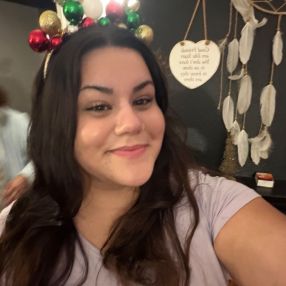 Carolina, Babysitter em Lagos