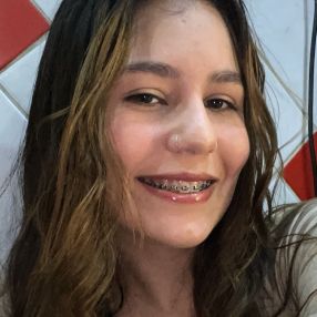 Raissa, Babysitter in Setúbal