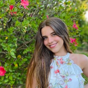 Ana, Babysitter em Anadia