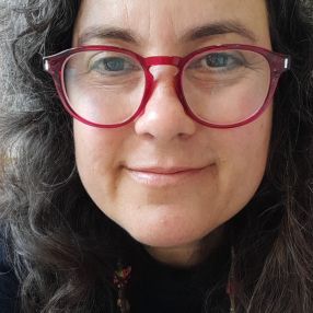 Inês, Babysitter em Peniche