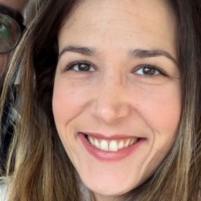 Jenny, Babysitter em Vialonga