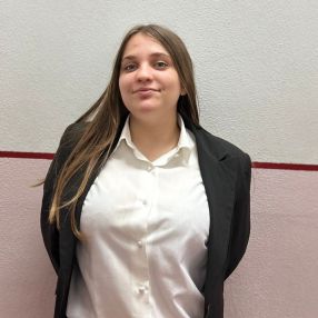 Joana, Babysitter em Peniche