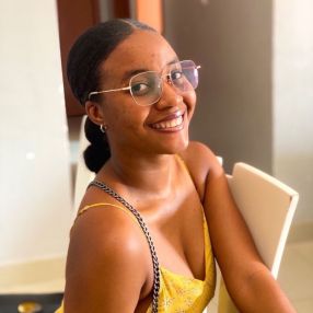 Rosa, Babysitter em Ourém
