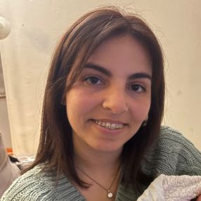 Teresa, Babysitter em Santa Iria de Azoia