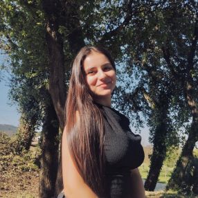 Maria, Babysitter em Guimarães