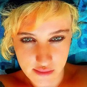 Maria, Babysitter em Ovar