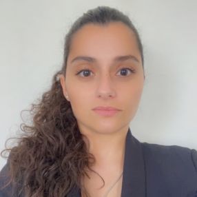Sandra, Babysitter em Odivelas