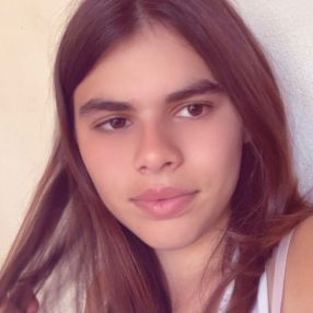 Carlota, Babysitter in Funchal