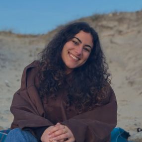 Rita, Babysitter em Guimarães