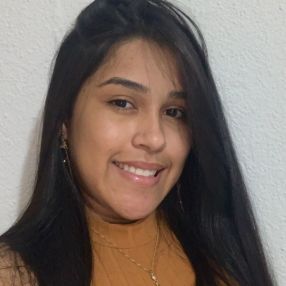 Talita, Babysitter em Leiria