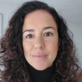 Inês, Babysitter em Mafra