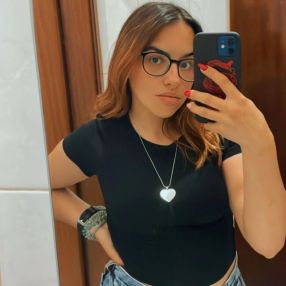 Ana, Babysitter em Ermesinde