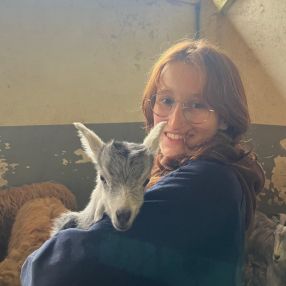 Alice, Babysitter in Braga