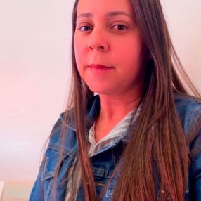 Derlayne, Babysitter in Viana do Castelo