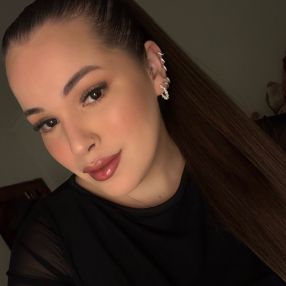Manu, Babysitter em Agualva-Cacém