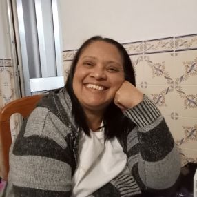 Verônica Leão, Babysitter em Vagos