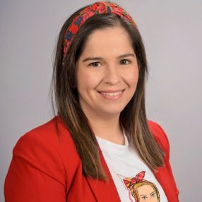 Carina, Babysitter in Viana do Castelo