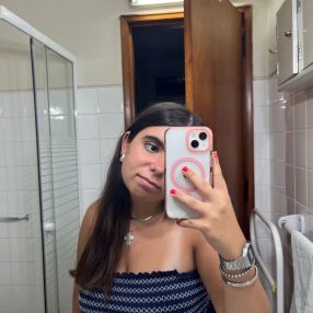 Mariana, Babysitter em Póvoa de Varzim