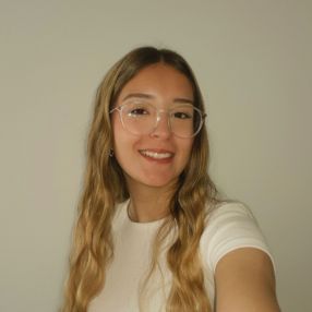Sofia, Babysitter em Póvoa de Santa Iria