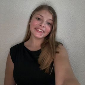 Joana, Babysitter em Viseu