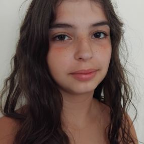 Maria Inês, Babysitter em Quinta do Conde