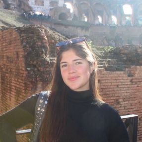 Isadora, Babysitter em Figueira da Foz