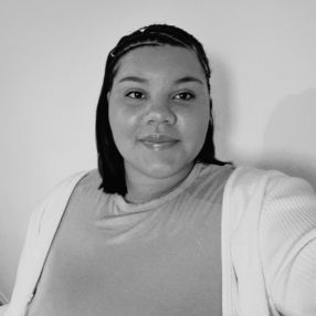 Kiara, Babysitter em Faro