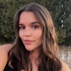 Patricia, Babysitter em Loulé