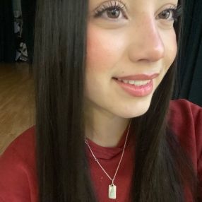 Adriana, Babysitter em Águeda