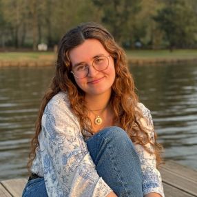Carolina, Babysitter em Ílhavo