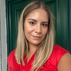 Inês, Babysitter em Portimão
